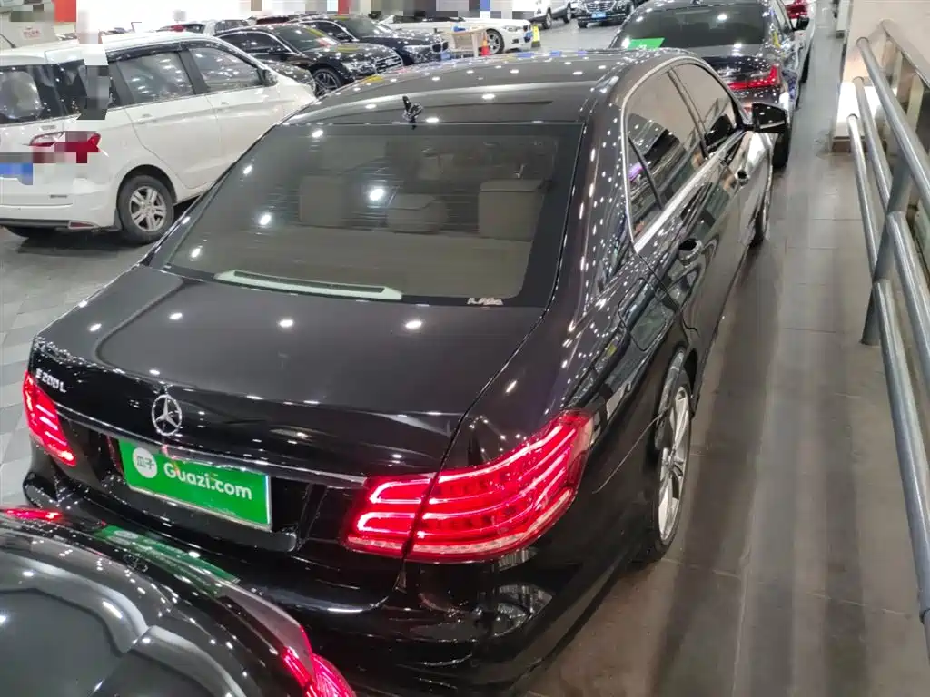 Mercedes-Benz E-Class 2015 E 200 L Sport фото 6