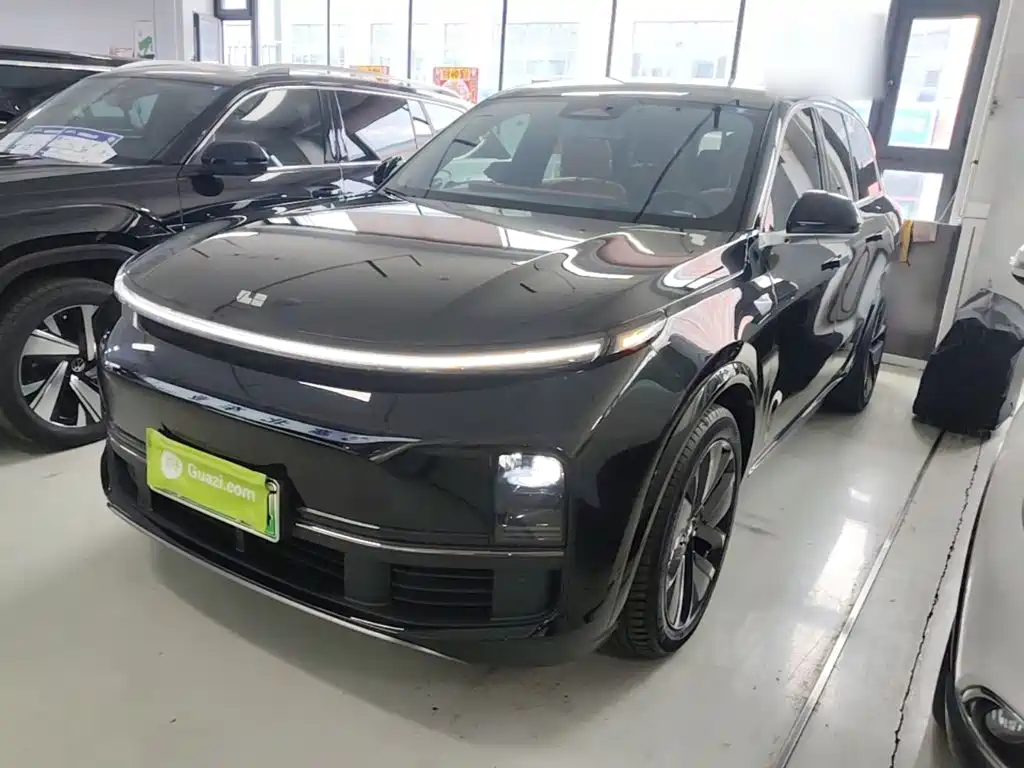Li Auto L8 2024