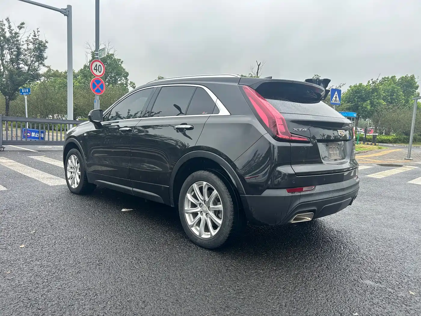 Cadillac XT4 2019 2018 Model 28T 2WD Technology