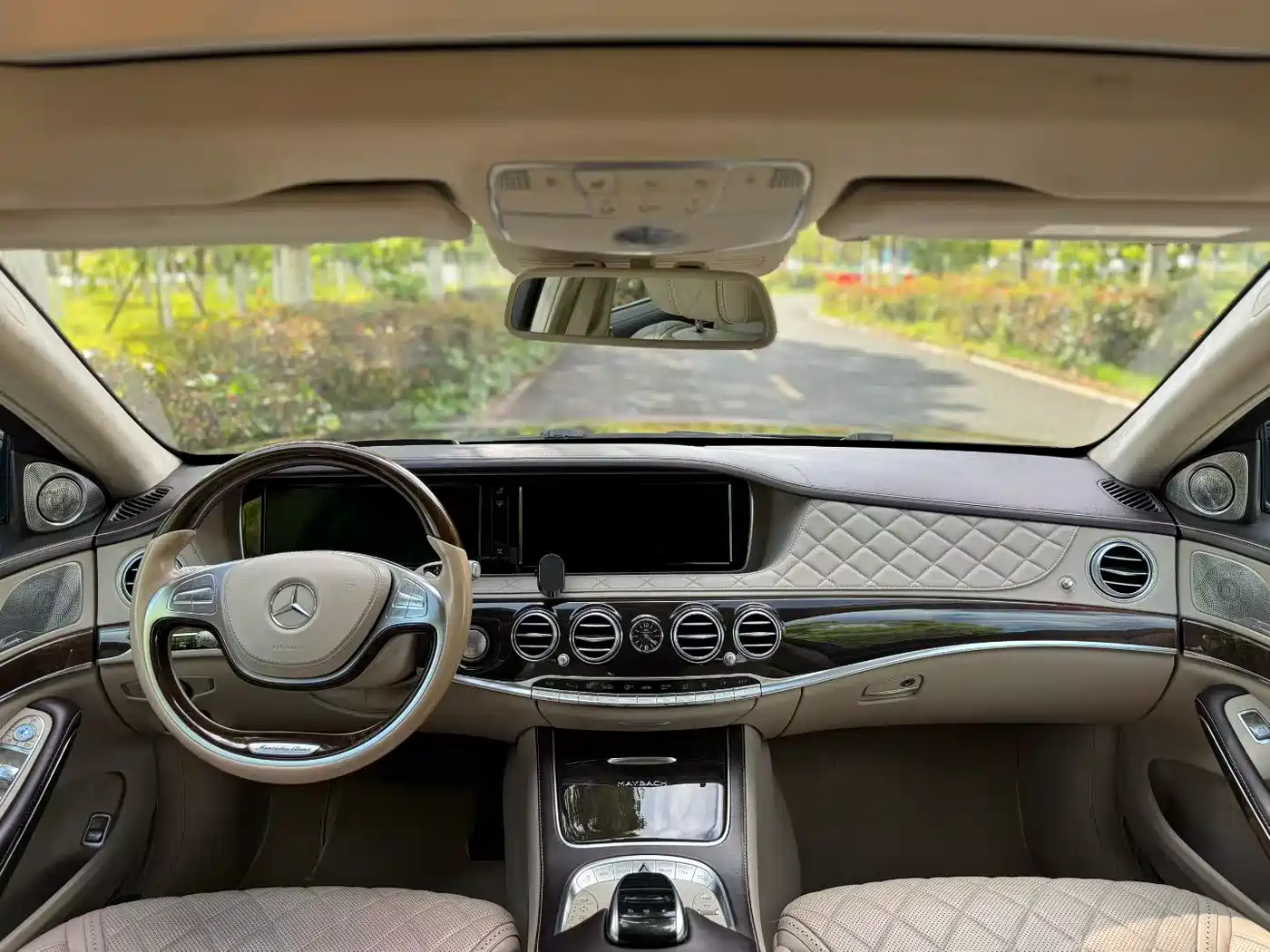 Mercedes-Benz Maybach S-Class 2015 S 600 фото 7
