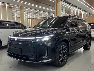 AITO M7