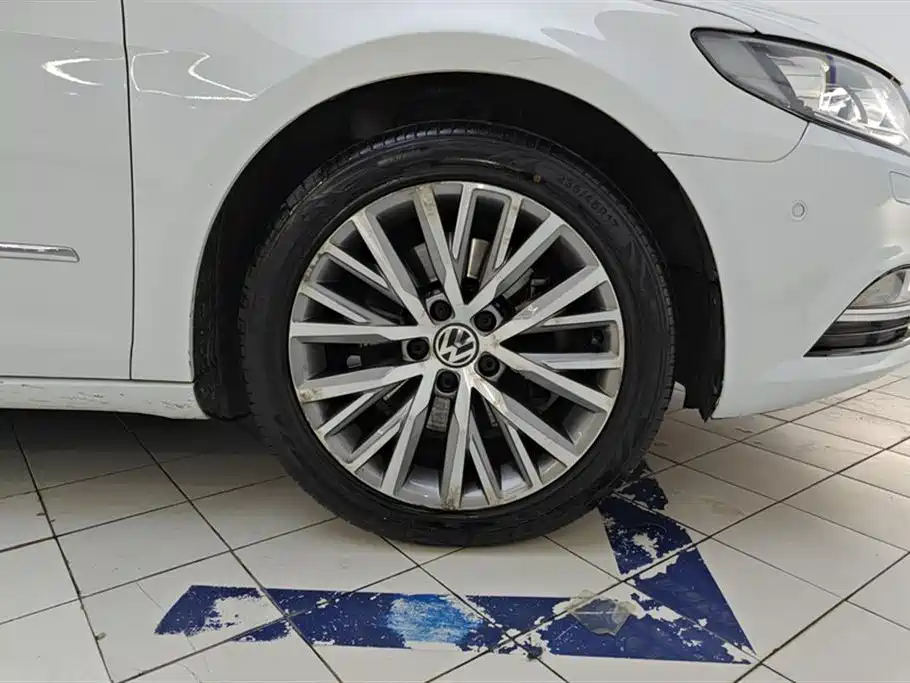 Volkswagen FAW-Volkswagen CC 2018 1.8TSI Luxury фото 6