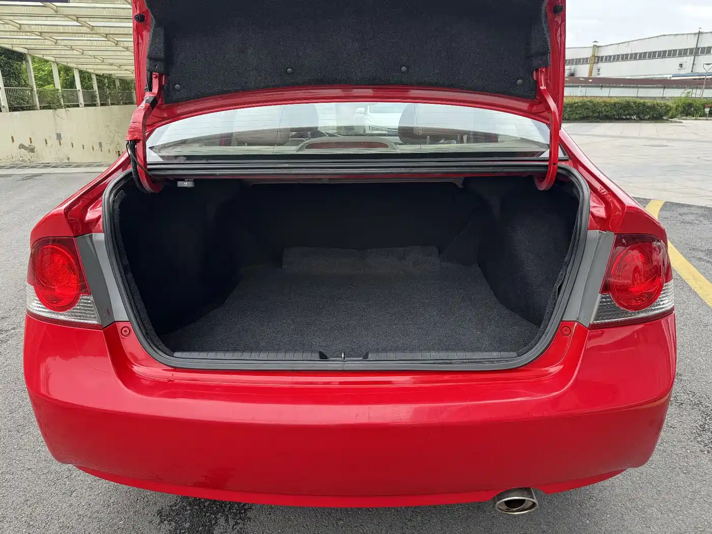 CIIMO CIIMO 2014 2012 1.8L Automatic