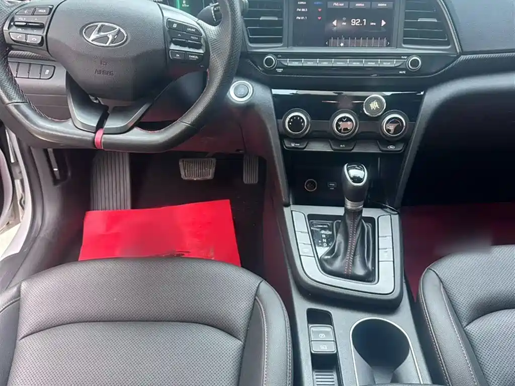 Hyundai Elantra 2019 1.4T Dual-clutch XuanDong·Vitality Type фото 13
