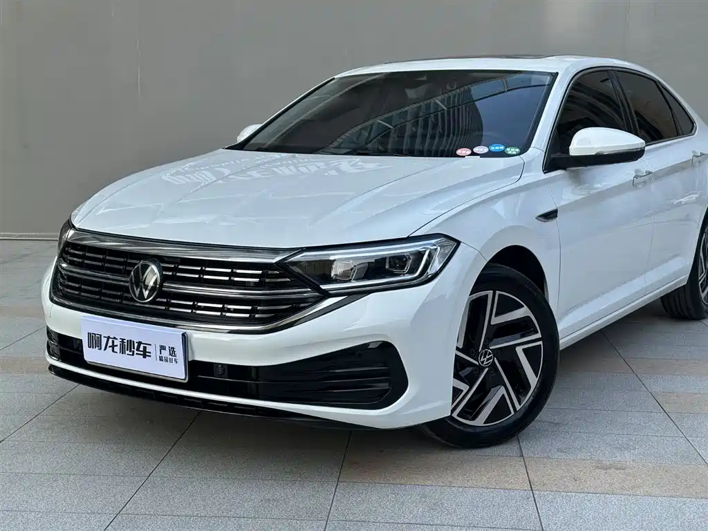 Volkswagen Sagitar 2025 300TSI DSG Surpass Edition фото 15