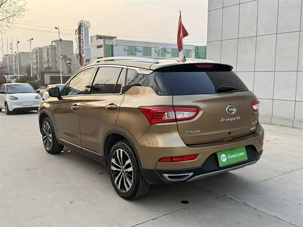 GAC Trumpchi Trumpchi GS4 2015 200T G-DCT Luxury Edition фото 7