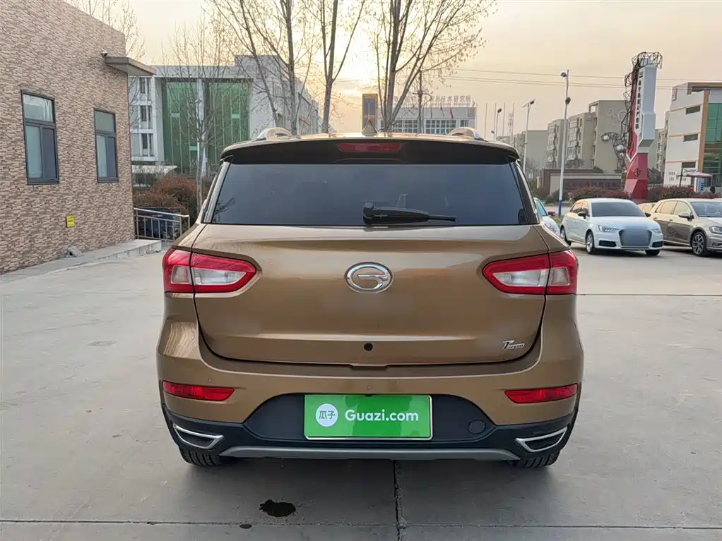 GAC Trumpchi Trumpchi GS4 2015 200T G-DCT Luxury Edition фото 14