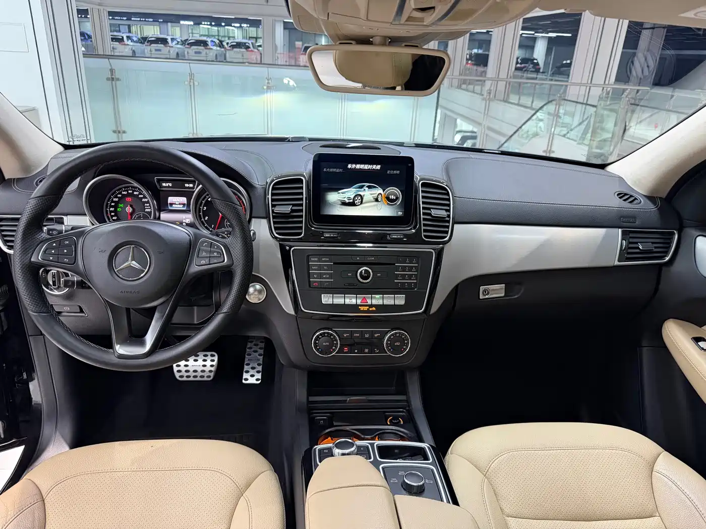 Mercedes-Benz GLE Coupe 2017 GLE 320 4MATIC Coupe SUV фото 9
