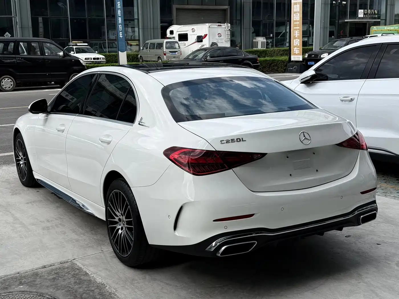 Mercedes-Benz C-Class 2024 Facelift C 260 L Sport фото 4
