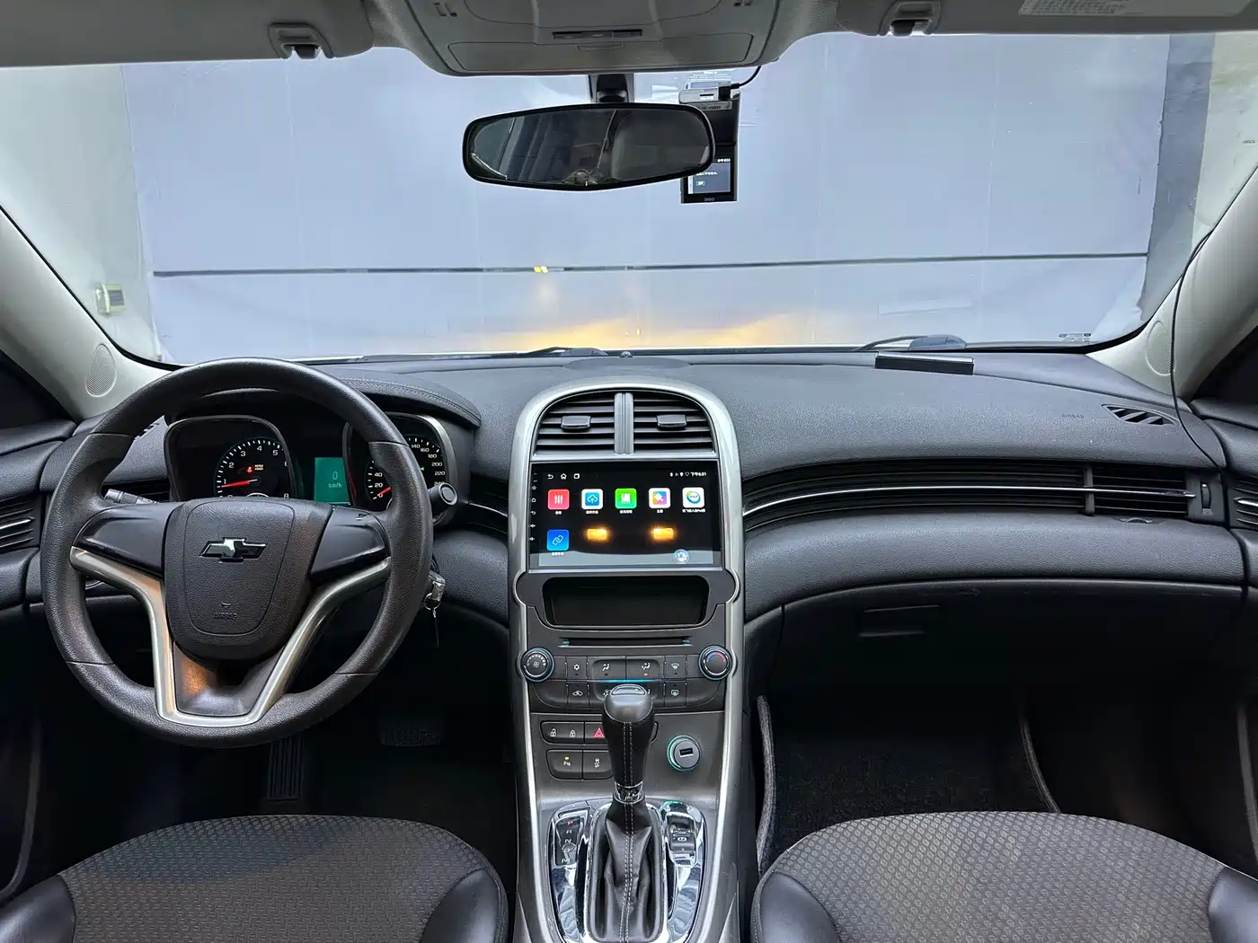 Chevrolet Malibu 2013 1.6T Automatic Comfort фото 7