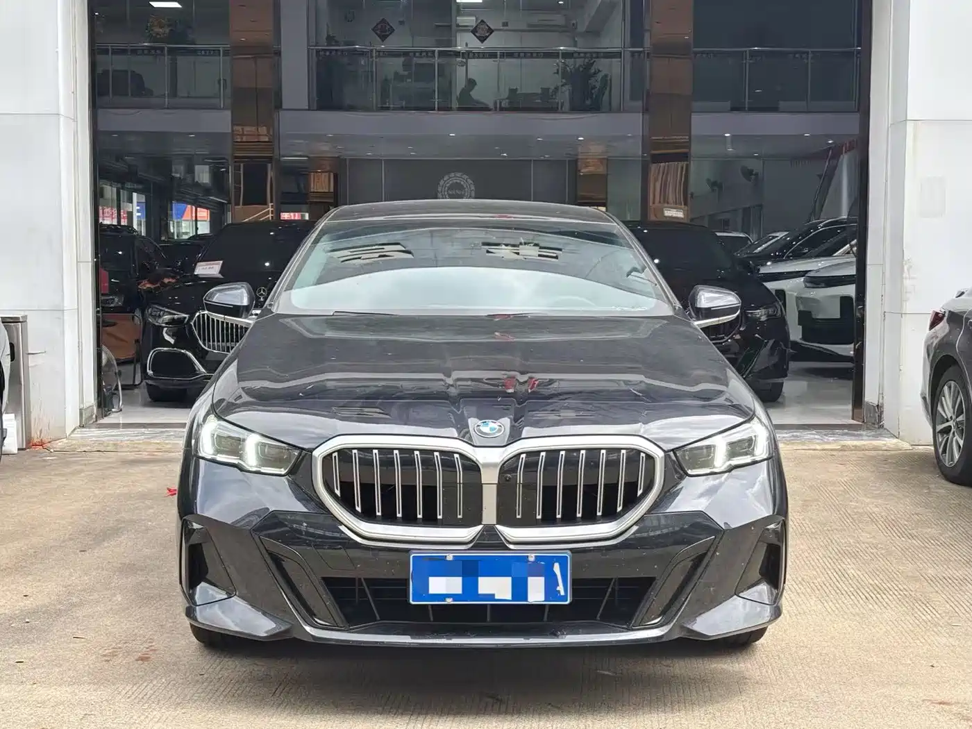BMW 5 Series 2026 2026 525Li M Sport Package