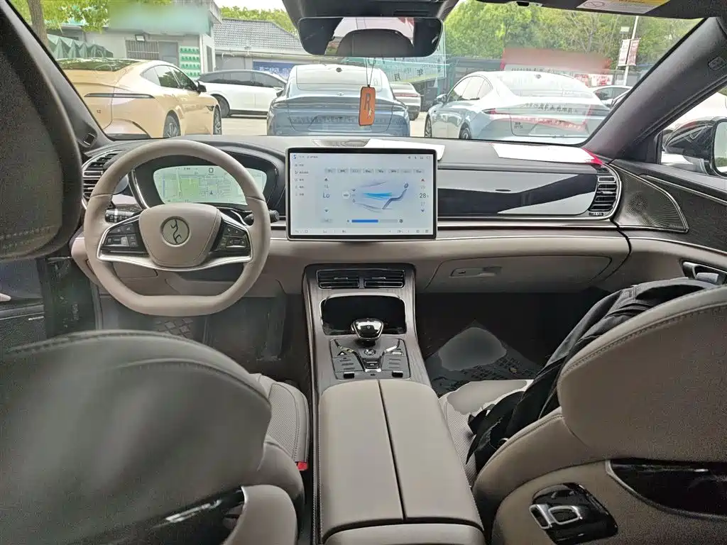 BYD Han 2025 EV Smart Driving Edition 701KM LiDAR Flagship фото 10
