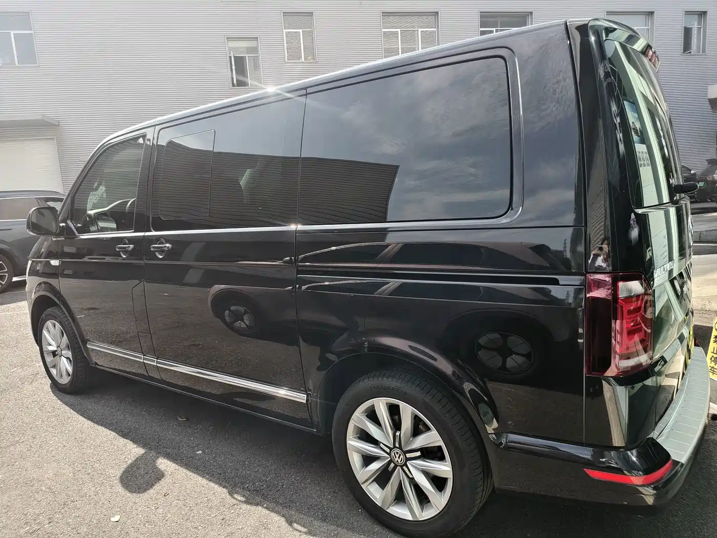 Volkswagen Multivan 2020 2019 2.0TSI 2WD Luxury 7-seater