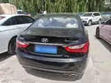 صورة 4 - Hyundai Sonata
