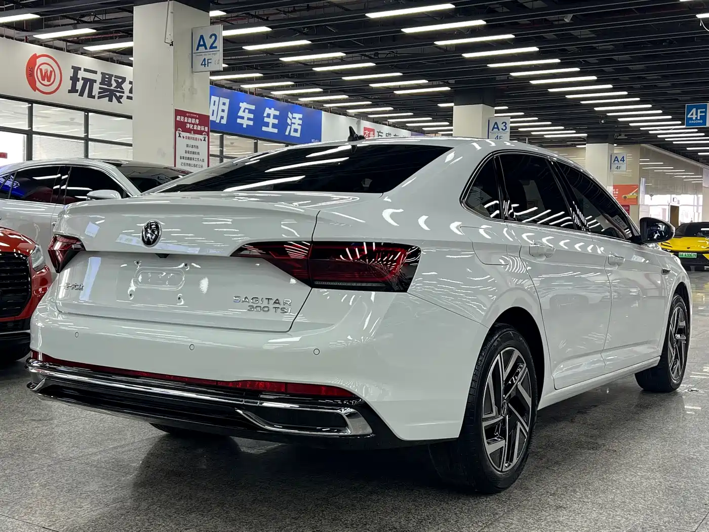 Volkswagen Sagitar 2023 300TSI DSG Surpassing Edition фото 10