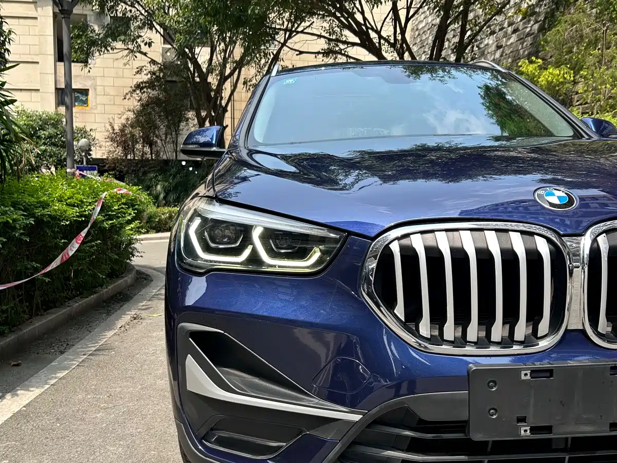 BMW X1 2020 sDrive20Li Premium Edition фото 17