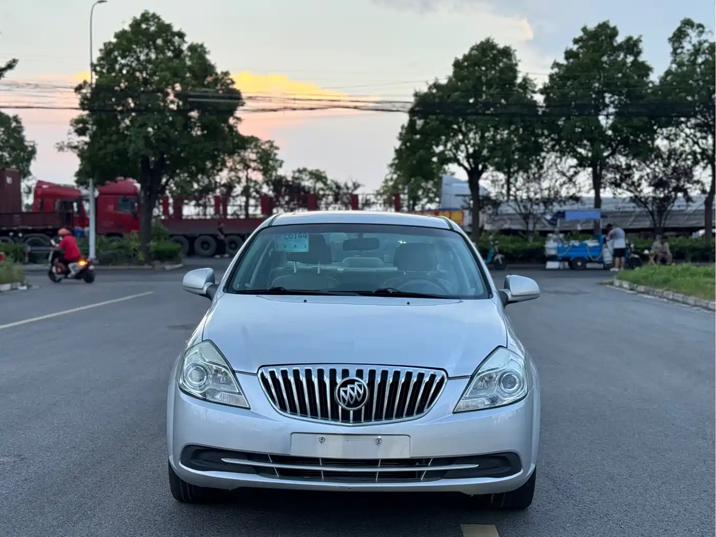 Фото 2 - Buick Excelle