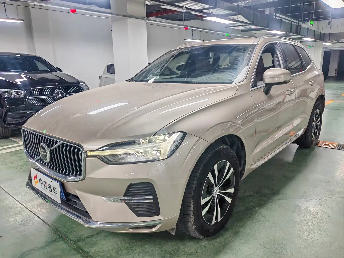 Photo 1 - Volvo XC60