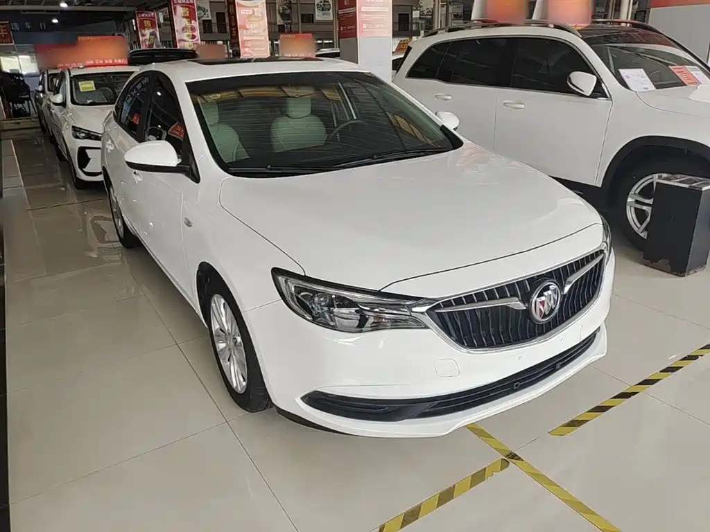 Buick Excelle 2021 Exemplar 1.5L Auto Elite фото 4