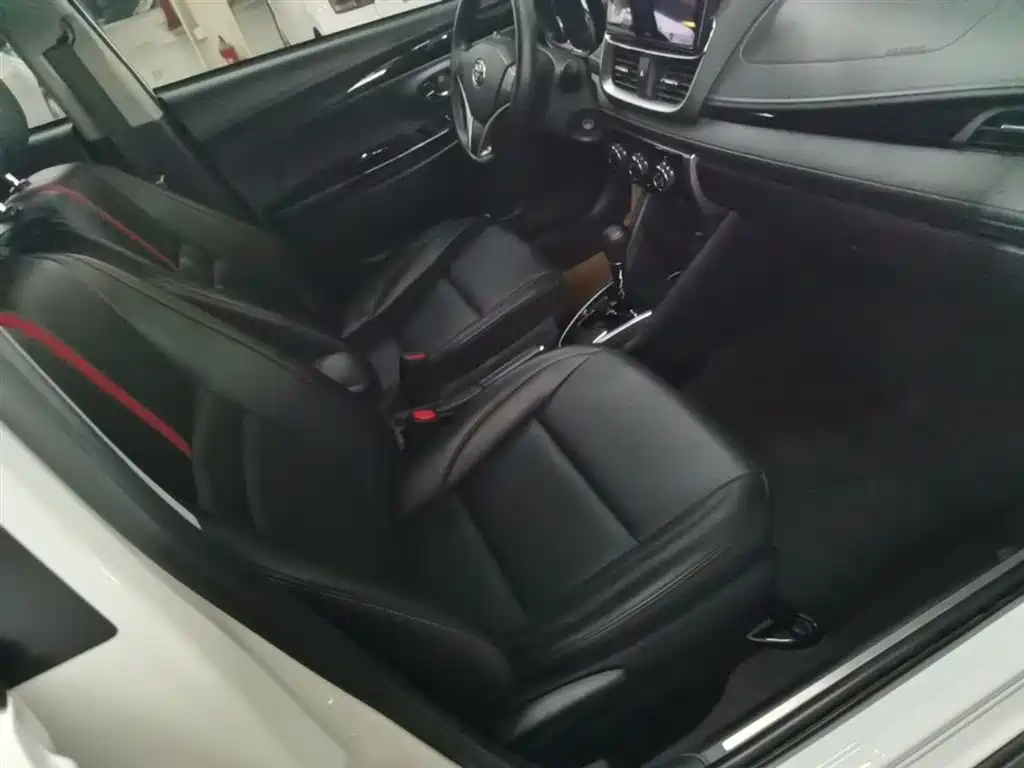 Toyota YARiS L Zhi Xuan 2020 Zhi Xuan X 1.5L CVT Luxury фото 25