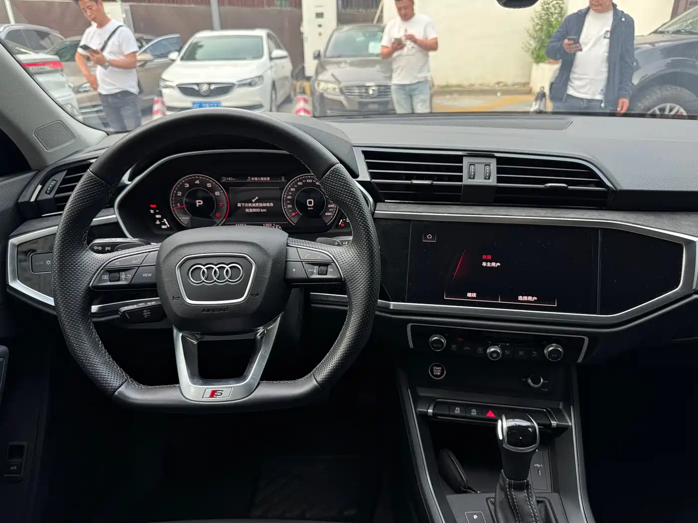 Audi Q3 Sportback 2023 40 TFSI Fashion фото 8