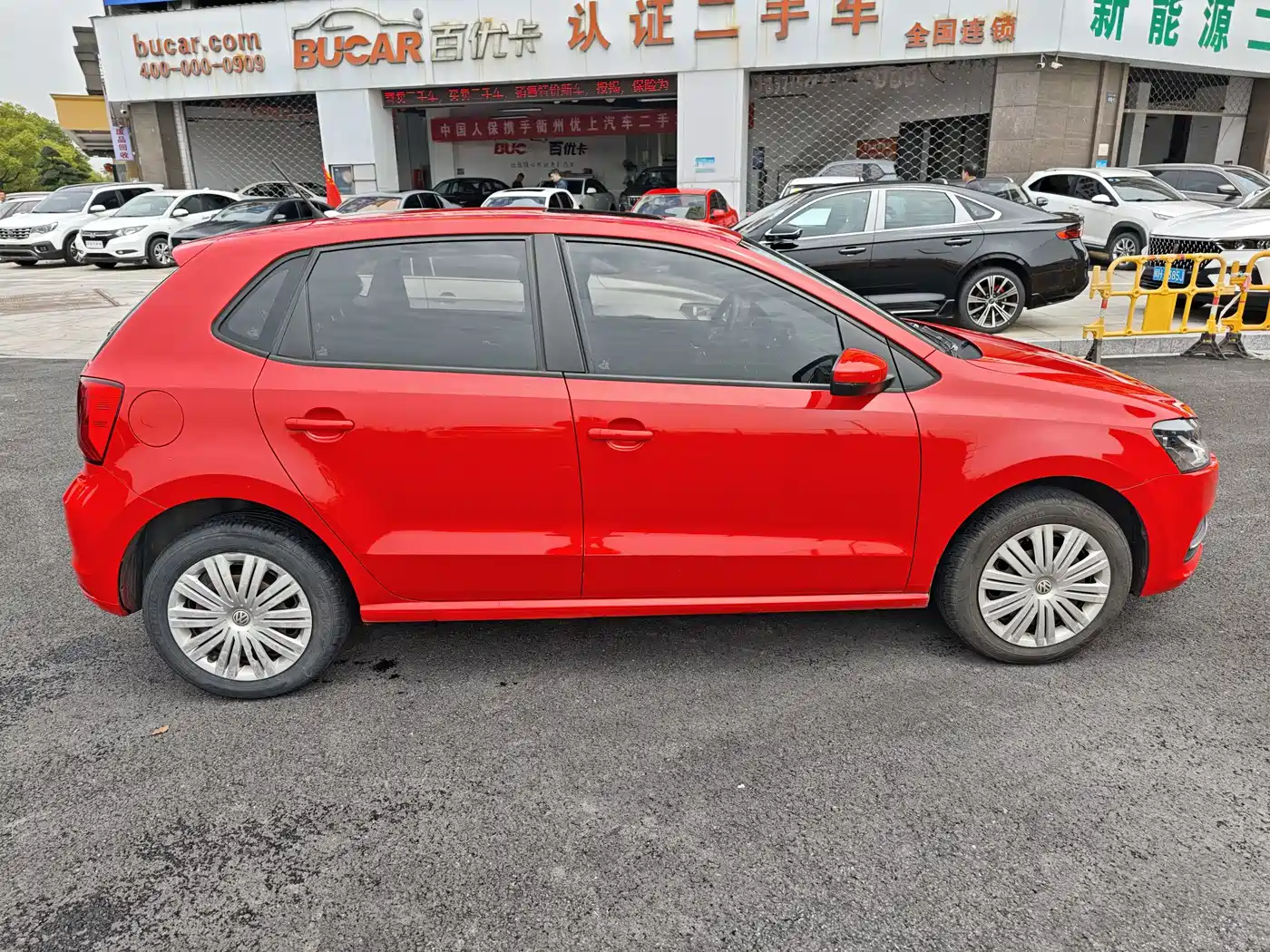 Volkswagen Polo 2016 1.6L Automatic Comfort фото 3