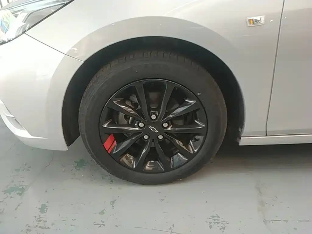 Chevrolet Cruze 2019 2018 Redline 320 Automatic Pioneer Edition
