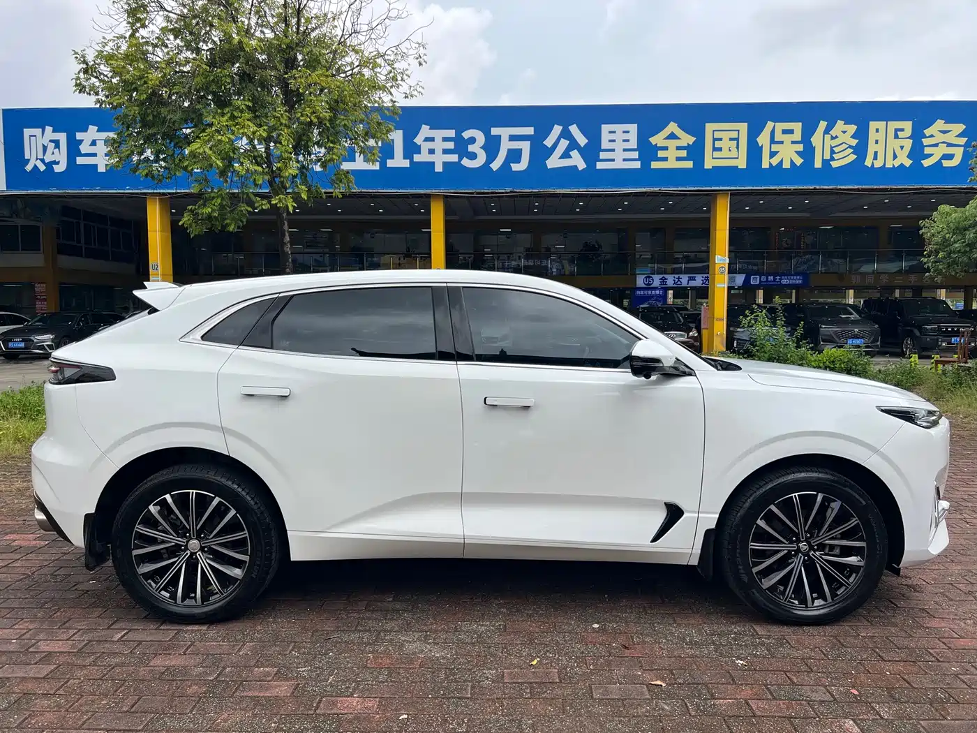 Changan UNI-K 2023 2023 2.0T 2WD Delight Edition