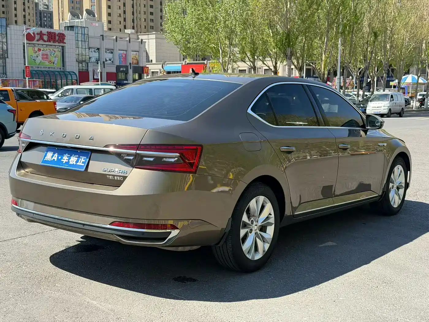 Škoda Superb 2019 TSI330 DSG Comfort Edition фото 7