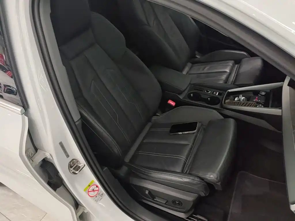 Фото 25 - Audi A3