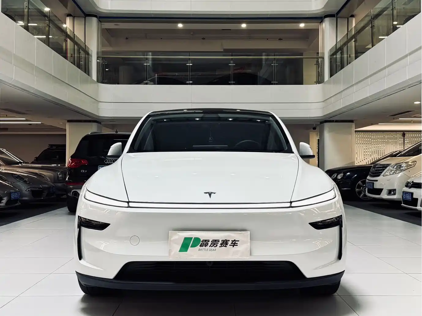 TESLA MODEL Y
