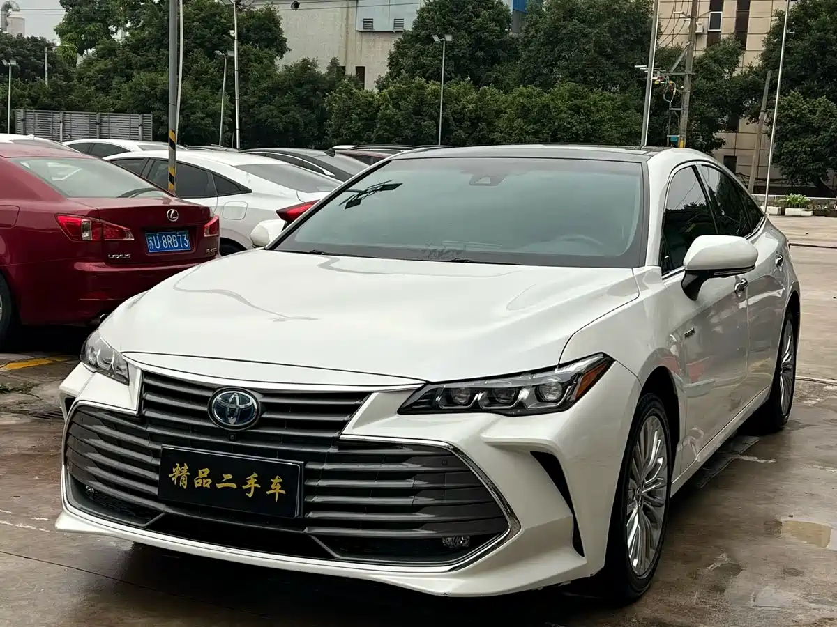 Toyota Avalon 2019 Hybrid 2.5L XLE Premium Edition China V