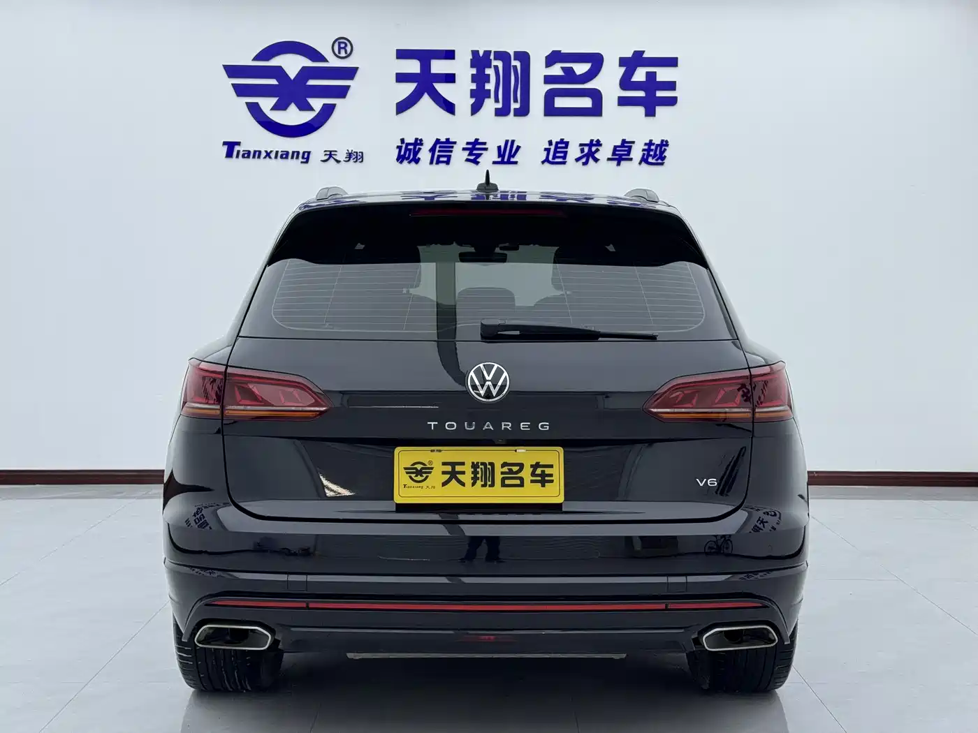 Volkswagen Touareg 2022 3.0TSI Rui Xiang Edition Gloss Black Sport Package фото 22