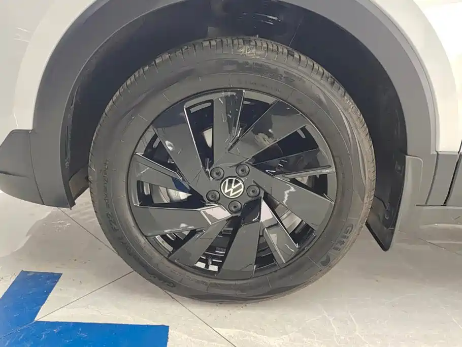 Volkswagen Tharu 2026 2026 New Sharp 300TSI Aspiration Edition
