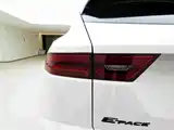 Фото 9 - Jaguar E-PACE