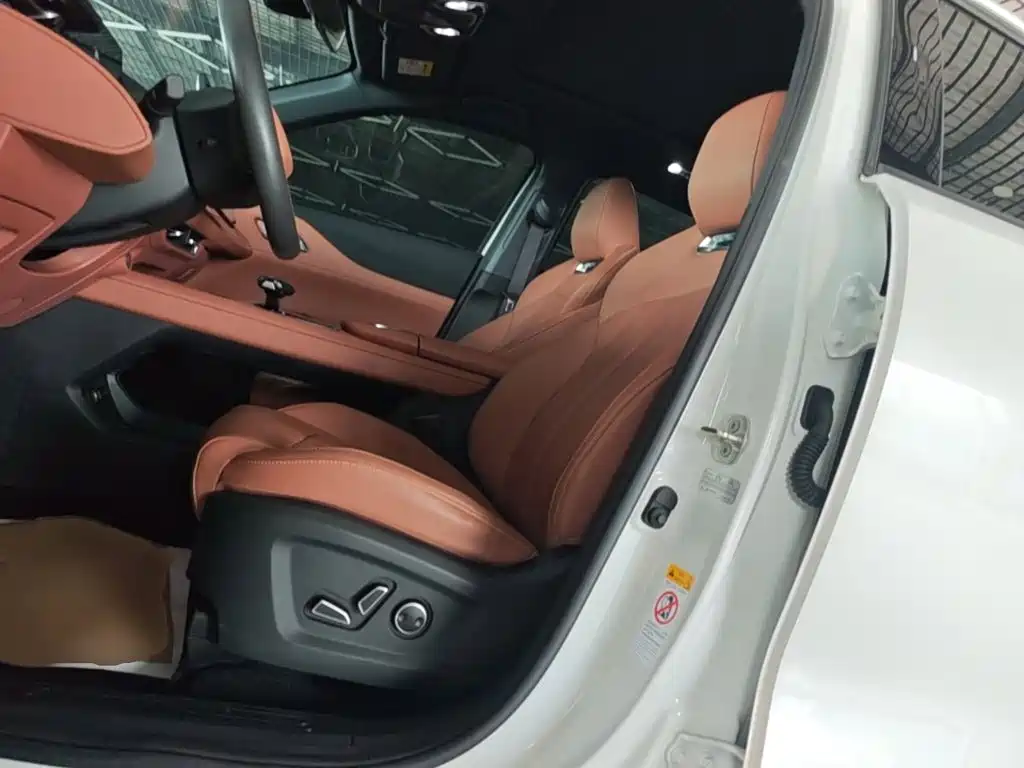 Changan UNI-Z 2024 2025 1.5T Premium