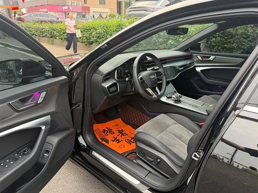 Audi A6L 2020 40 TFSI Luxury Dynamic фото 4