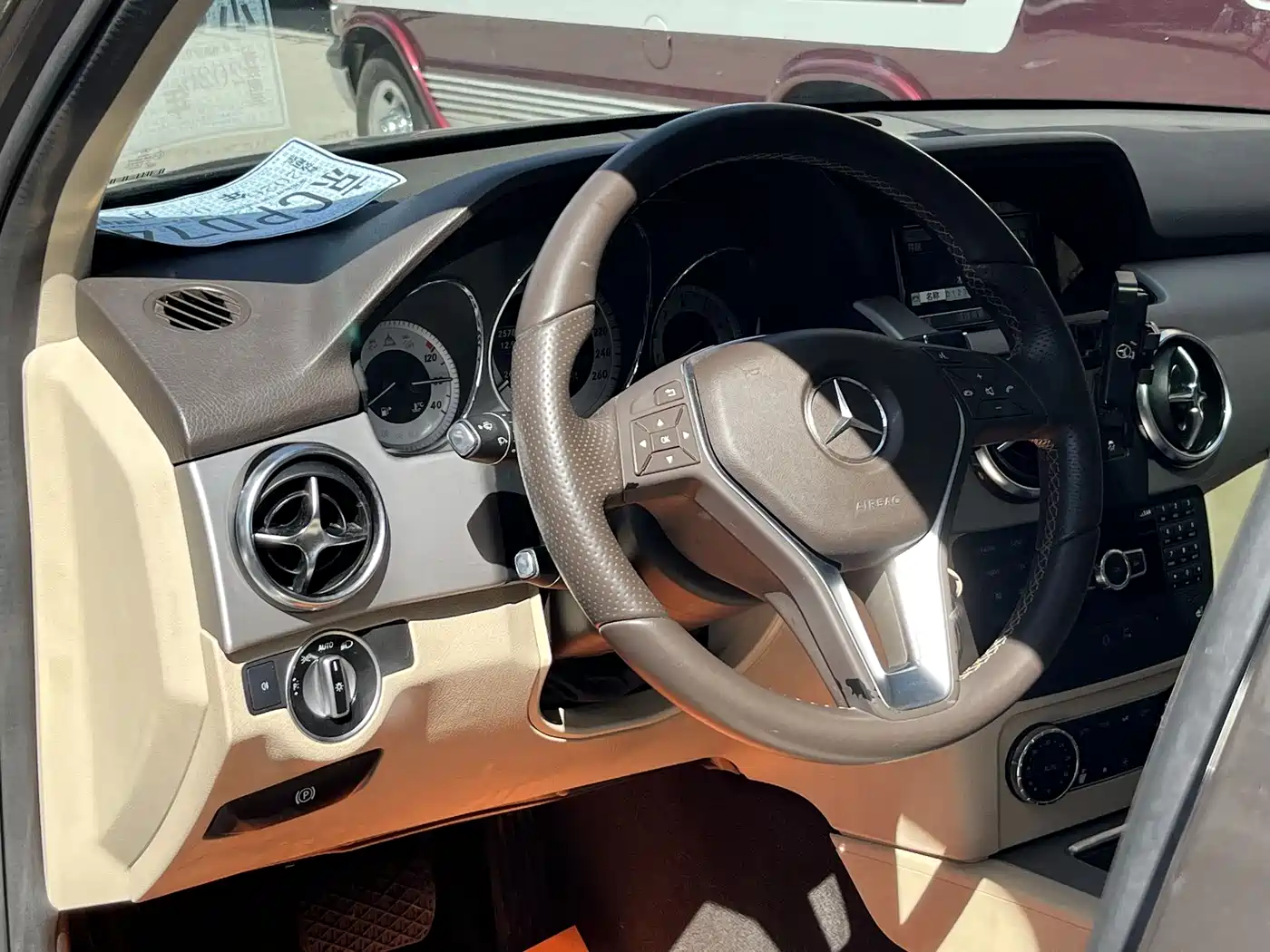 Mercedes-Benz GLK-Class 2013 Facelift GLK 300 4MATIC Fashion фото 18
