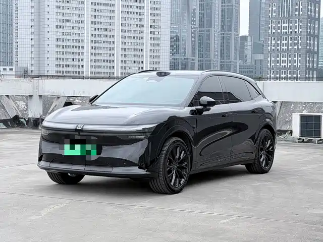 Zeekr 7X 100kWh, увеличенный запас хода, задний привод, система помощи водителю