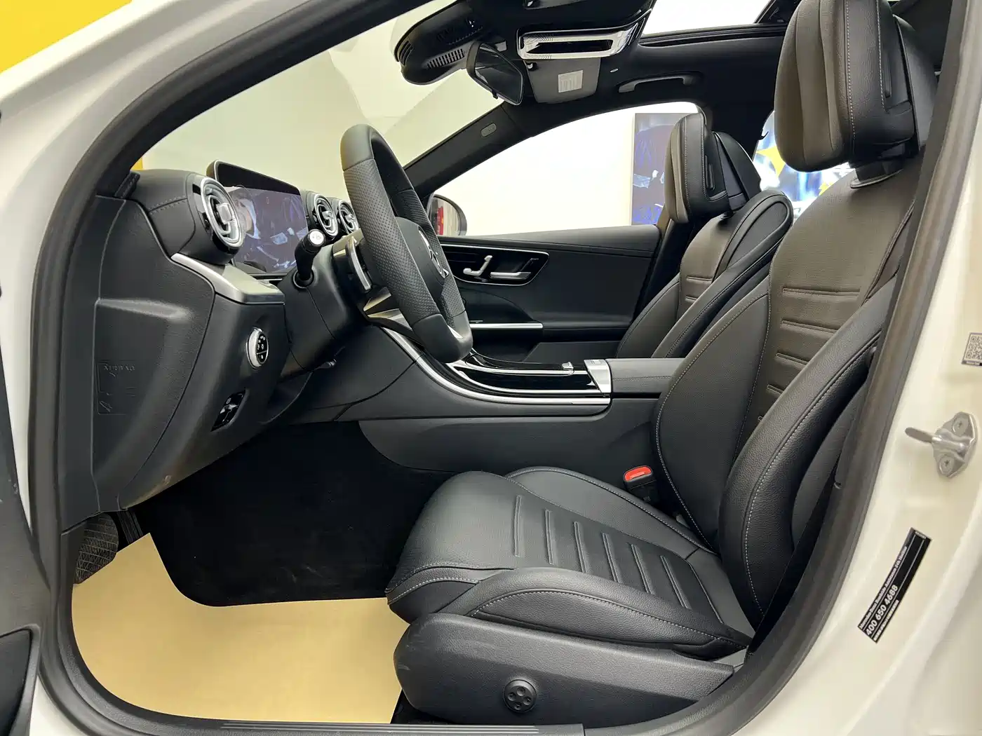 Mercedes-Benz C-Class 2022 Facelift C 260 L Sport фото 4