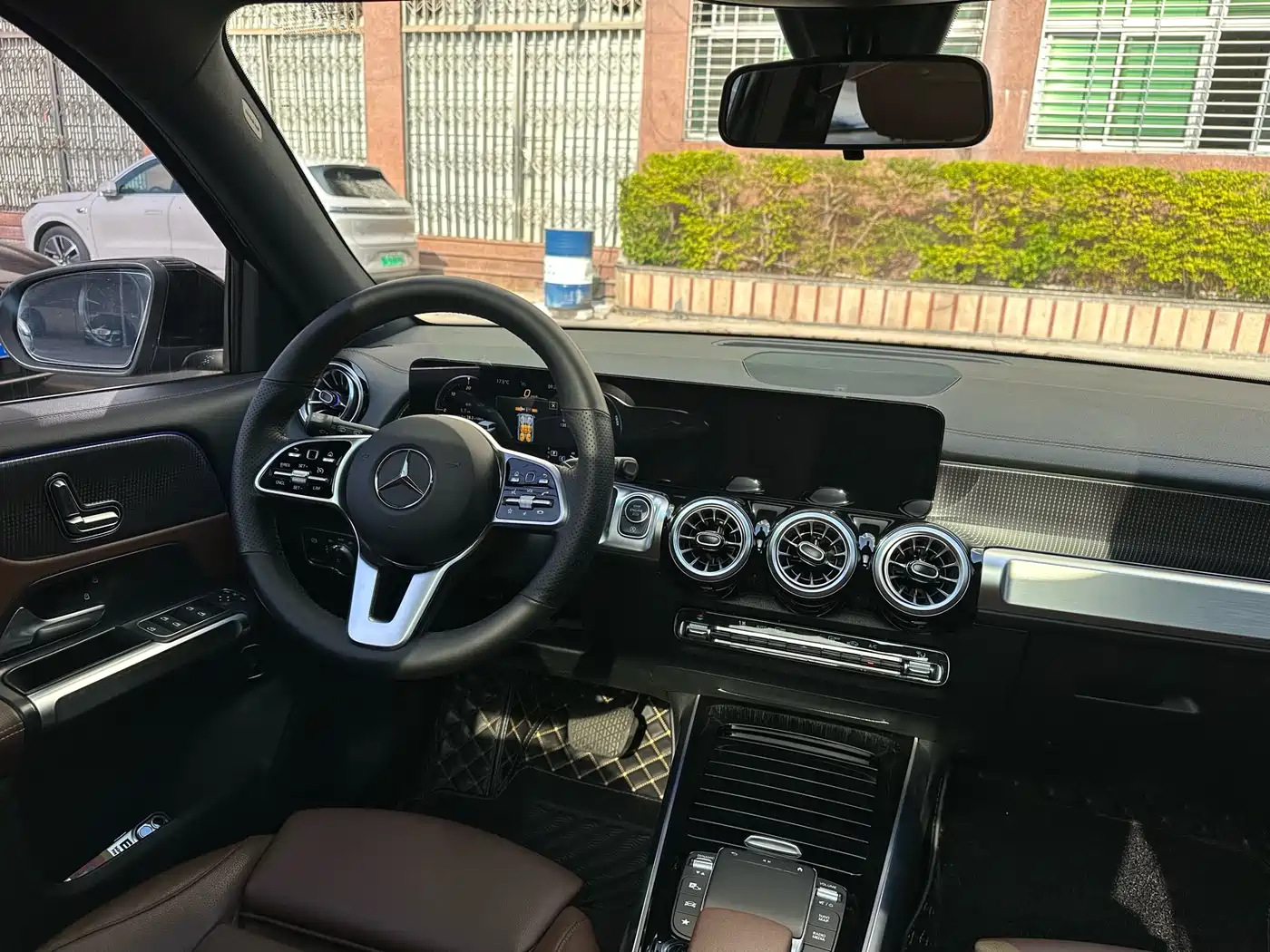 Mercedes-Benz GLB 2022 Facelift GLB 200 Fashion Style фото 15