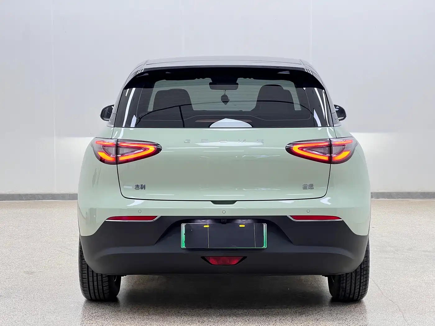 Geely Galaxy Starry Wish 2025 UP 410km Explorer+ Edition фото 6