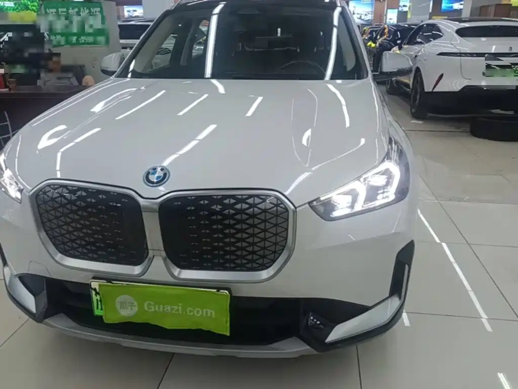 BMW iX1 2024 2023 xDrive30L X Design Package