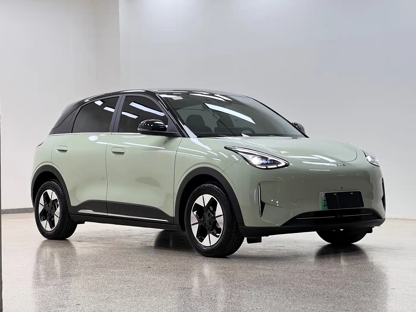 Geely Galaxy Starry Wish 2025 UP 410km Explorer+ Edition фото 3