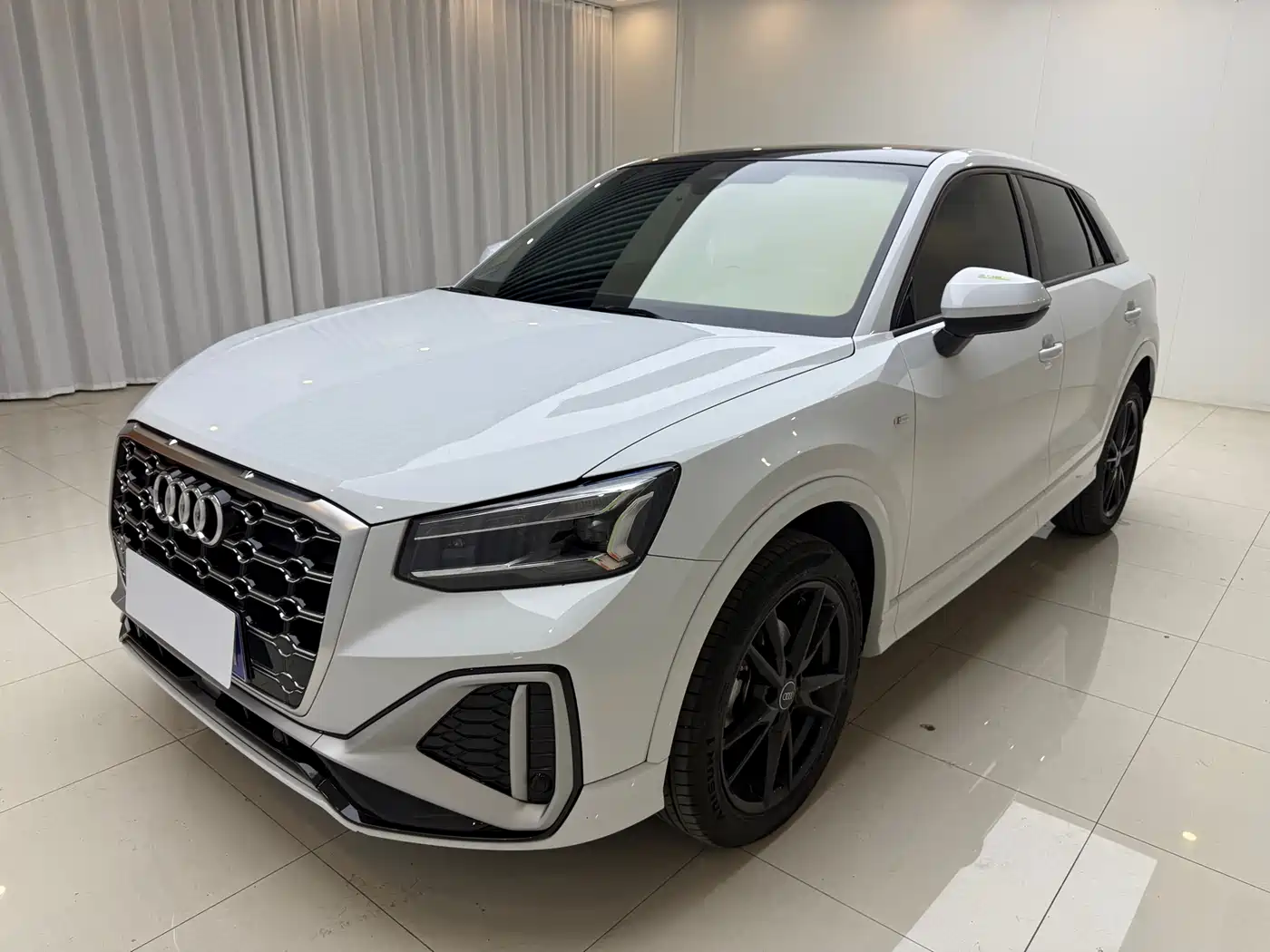 Audi Q2L 2022 35 TFSI Progressive Dynamic