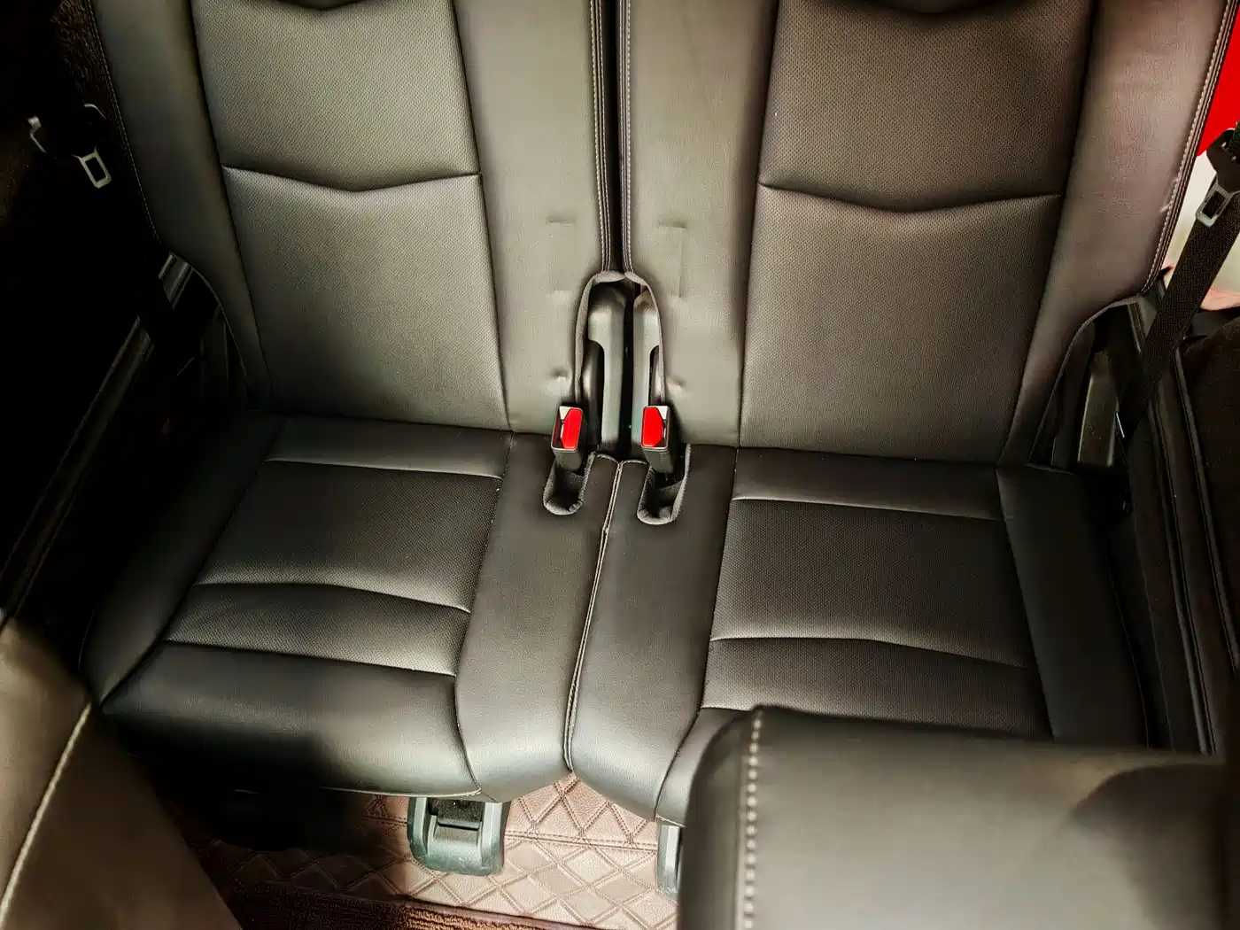 Cadillac XT6 2022 2.0T 6-Seater 4WD Luxury 120th Anniversary Limited Edition фото 19