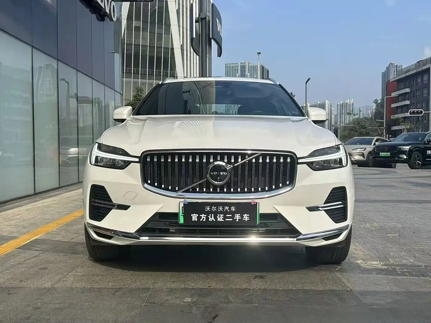 VOLVO XC60 PLUG IN HYBRID