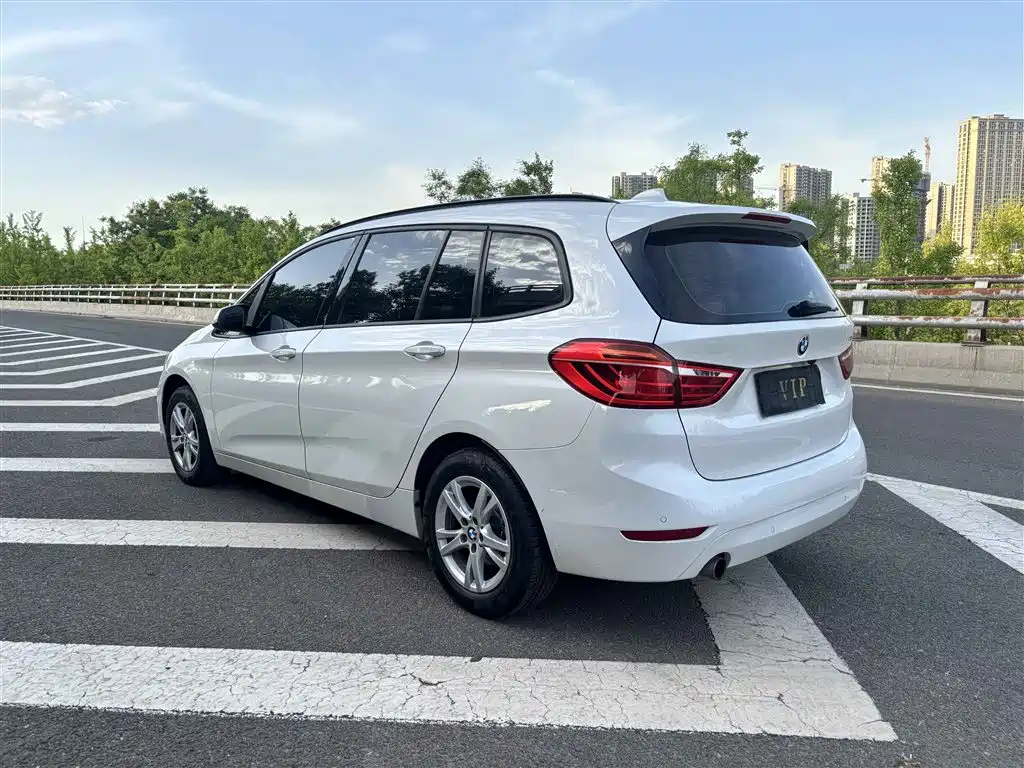BMW 2 Series Gran Tourer 2015 218i Leading фото 7