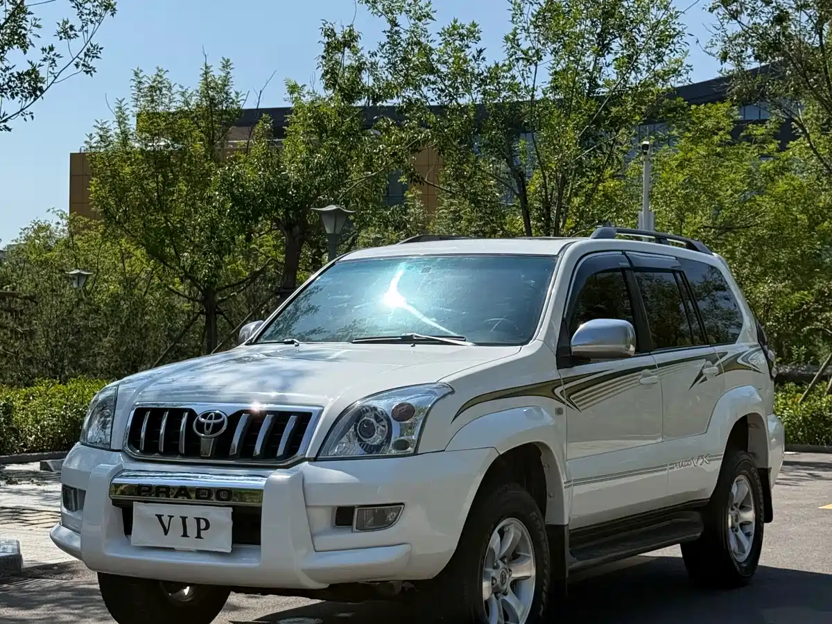 Toyota Prado 2005 4.0L Automatic GX Sport DVD Edition фото 22