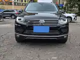 Фото 1 - Volkswagen Touareg